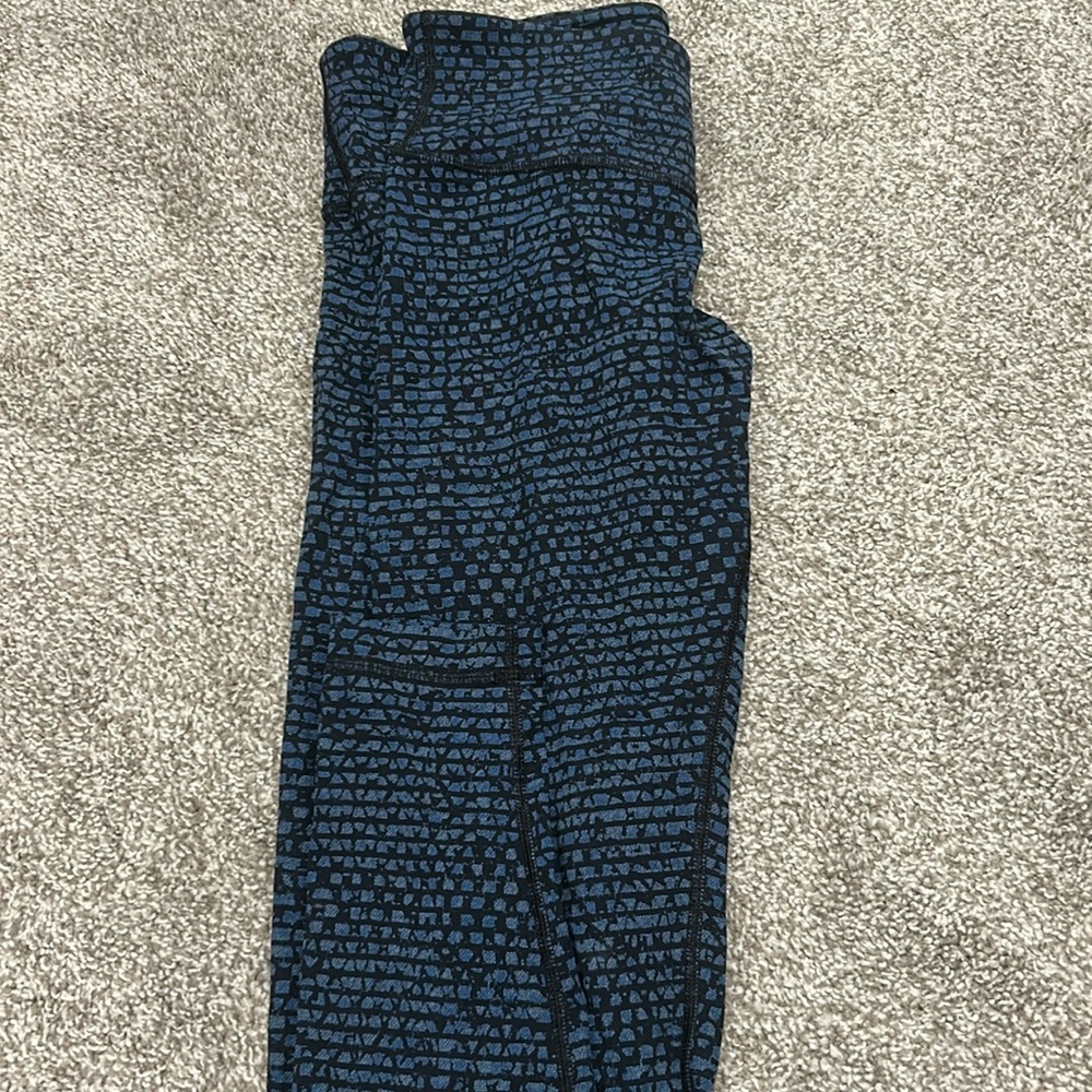 Lululemon Athletica Blue Patterned Leggings